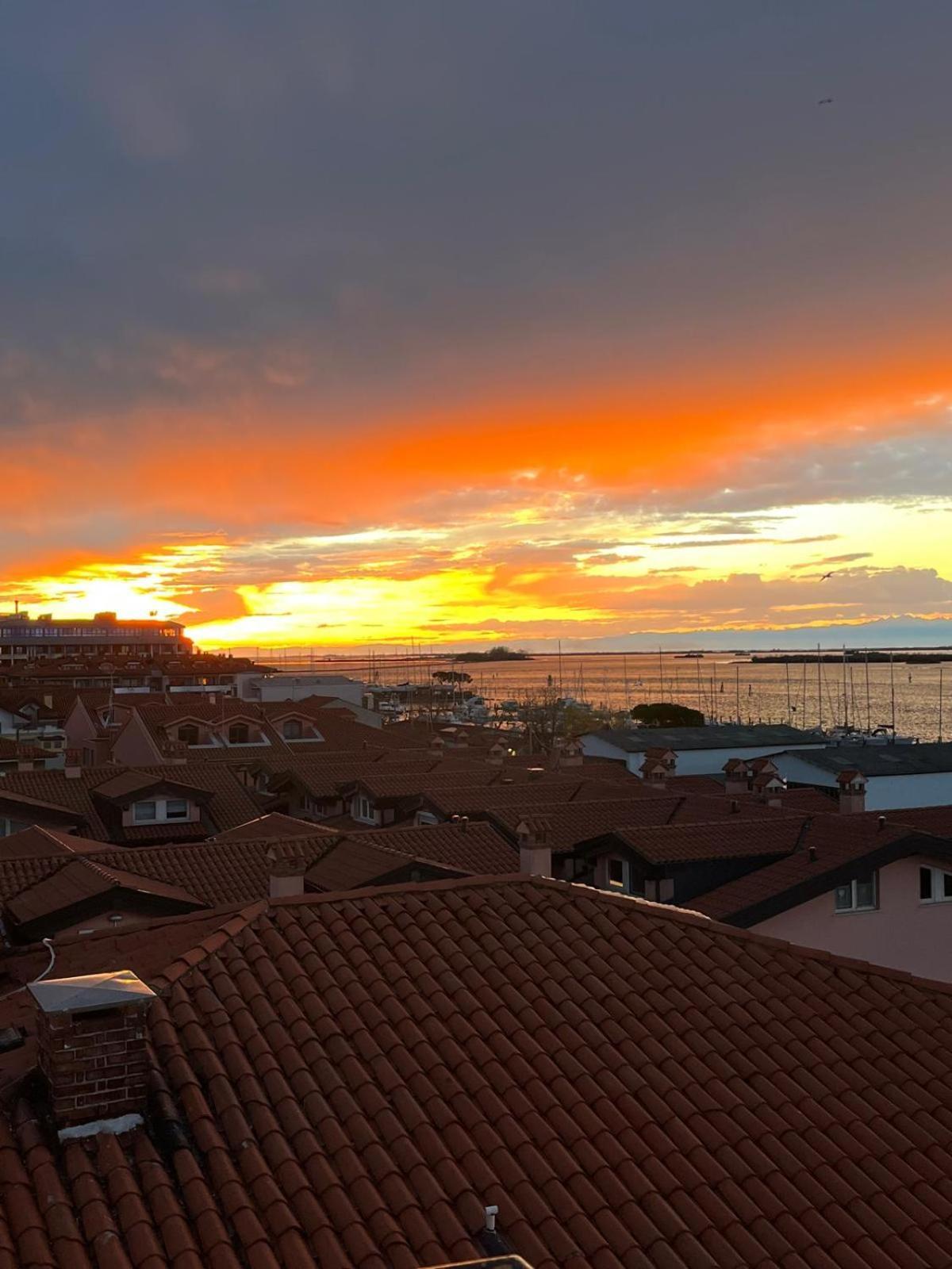 Grado Laguna Apartment エクステリア 写真